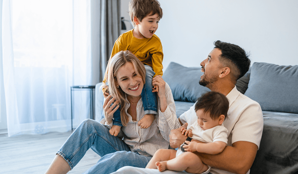 1992614-25 IU65 Webpage Covers_Family_960x560